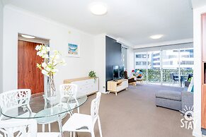 Chevron Renaissance - Q Stay