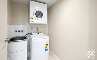 Chevron Renaissance - Q Stay