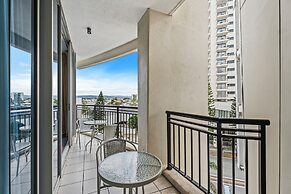 Chevron Renaissance - Q Stay