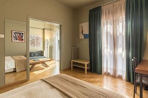 Acropolis Elegant Suite