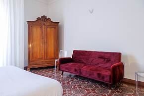 Francalanza City Rooms
