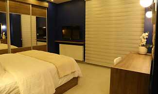 Western Gate Residence