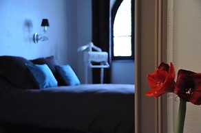 VILLA CASTEL Maison d'hôtes & Jardin de Cuisine Vivante