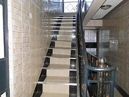 Easy Sleep Guesthouse