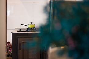 Woodside Inn & Serviced Apartments