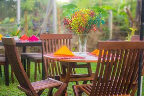 Woodside Inn & Serviced Apartments