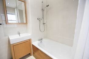 Chocolate Box Central by Brighton Holiday Lets