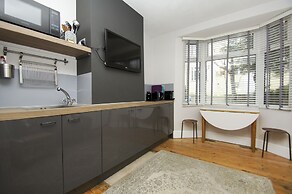 Brighton Abode by Brighton Holiday Lets