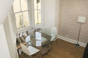 Marine Cottage Parking by Brighton Holiday Lets