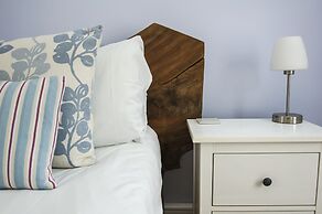 Marine Cottage Parking by Brighton Holiday Lets