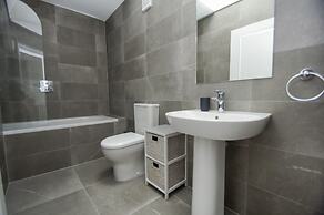 Marine Cottage Parking by Brighton Holiday Lets