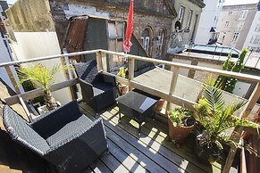 Marine Gardens Central by Brighton Holiday Lets