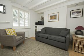 Marine Gardens Central by Brighton Holiday Lets