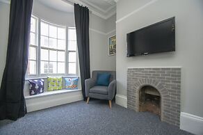 Mucky Duck House Central by Brighton Holiday Lets