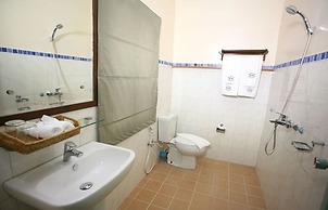 Hotel June Business Bed Breakfast