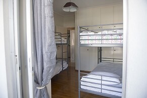 Athens Deluxe Apartment near Acropolis