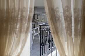 Athens Deluxe Apartment near Acropolis