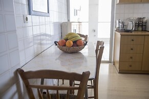 Athens Deluxe Apartment near Acropolis