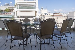 Athens Deluxe Apartment near Acropolis