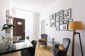 Residenza Palline by Hili