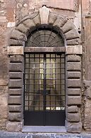 Residenza Palline by Hili