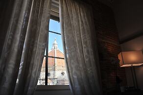 Donati Luxury Tower Suites