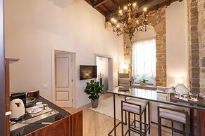 Donati Luxury Tower Suites