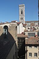 Donati Luxury Tower Suites