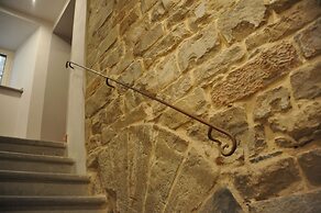 Donati Luxury Tower Suites