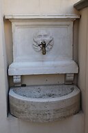 Donati Luxury Tower Suites