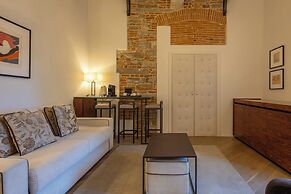 Donati Luxury Tower Suites