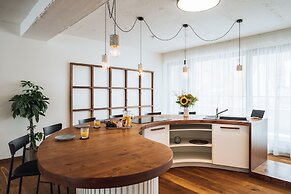 Smart & Green Living by Ambiente