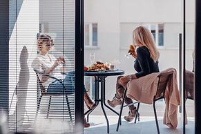 Smart & Green Living by Ambiente