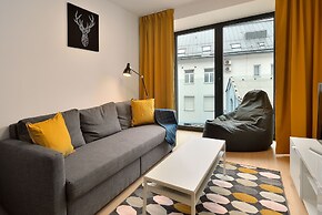 Smart & Green Living by Ambiente