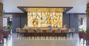 Greenwood Suites Resort