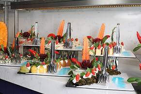 Greenwood Suites Resort