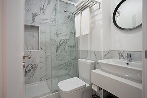 Home Out Rooms & Apartments