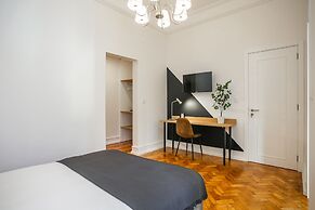 Home Out Rooms & Apartments