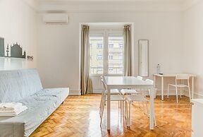 Home Out Rooms & Apartments