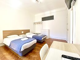 Home Out Rooms & Apartments