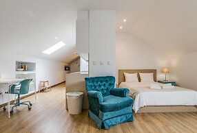 Home Out Rooms & Apartments