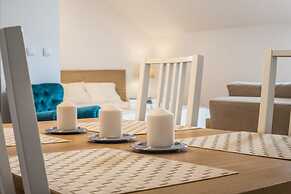 Home Out Rooms & Apartments