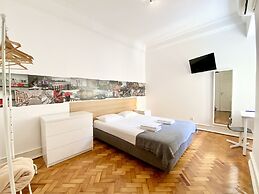 Home Out Rooms & Apartments