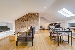 Home Out Rooms & Apartments