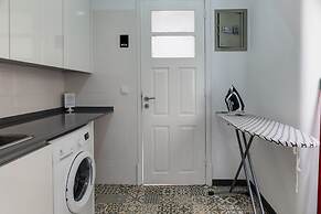 Home Out Rooms & Apartments