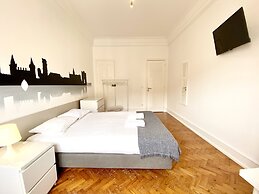 Home Out Rooms & Apartments