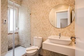 Home Out Rooms & Apartments