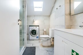 Home Out Rooms & Apartments