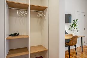 Home Out Rooms & Apartments