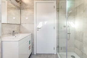 Home Out Rooms & Apartments